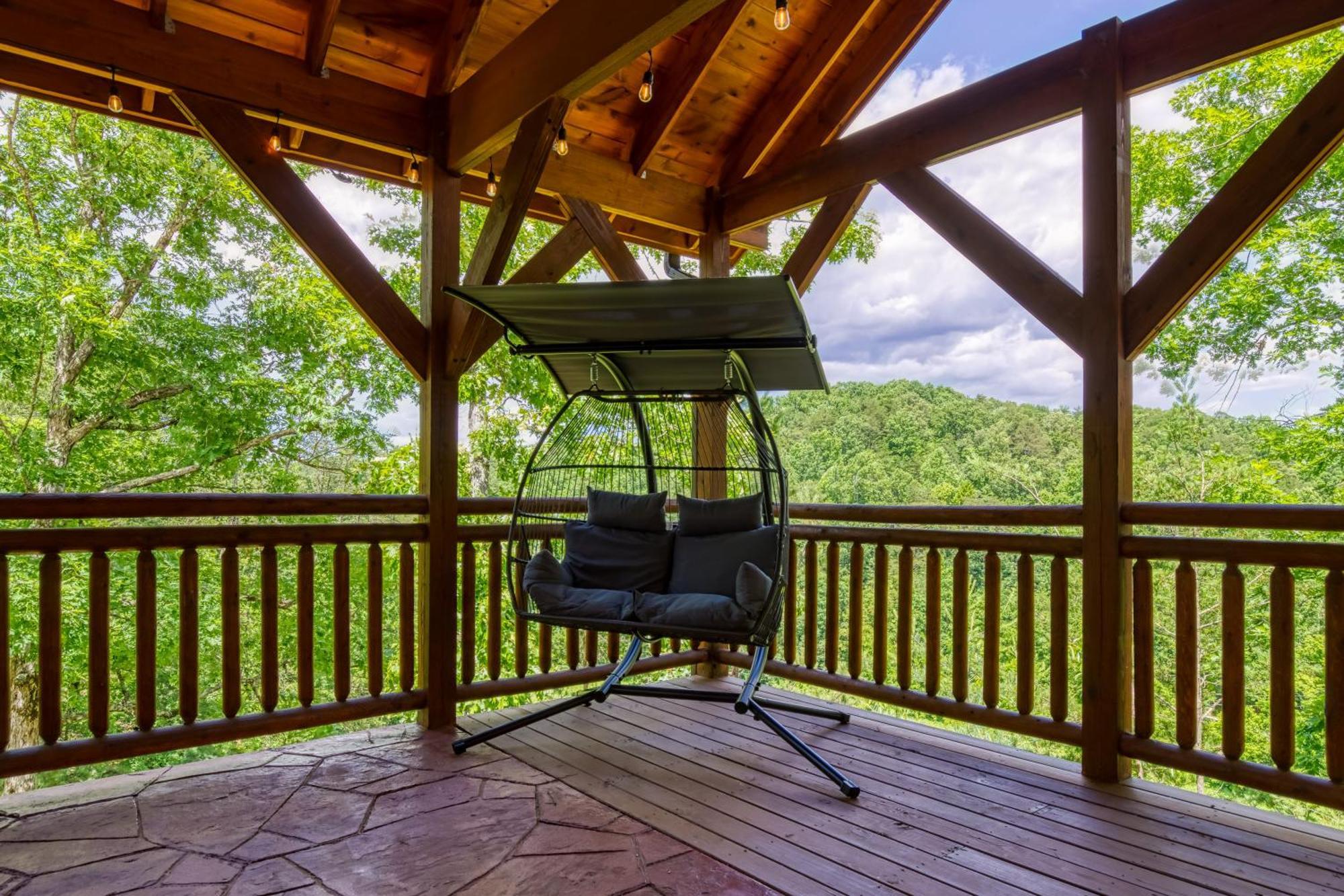 Majestic Splash- 8 Bedroom, Indoor Pool, Hot Tub, 1089 Free Tickets Each Paid Day, Dollywood Sevierville Exteriör bild