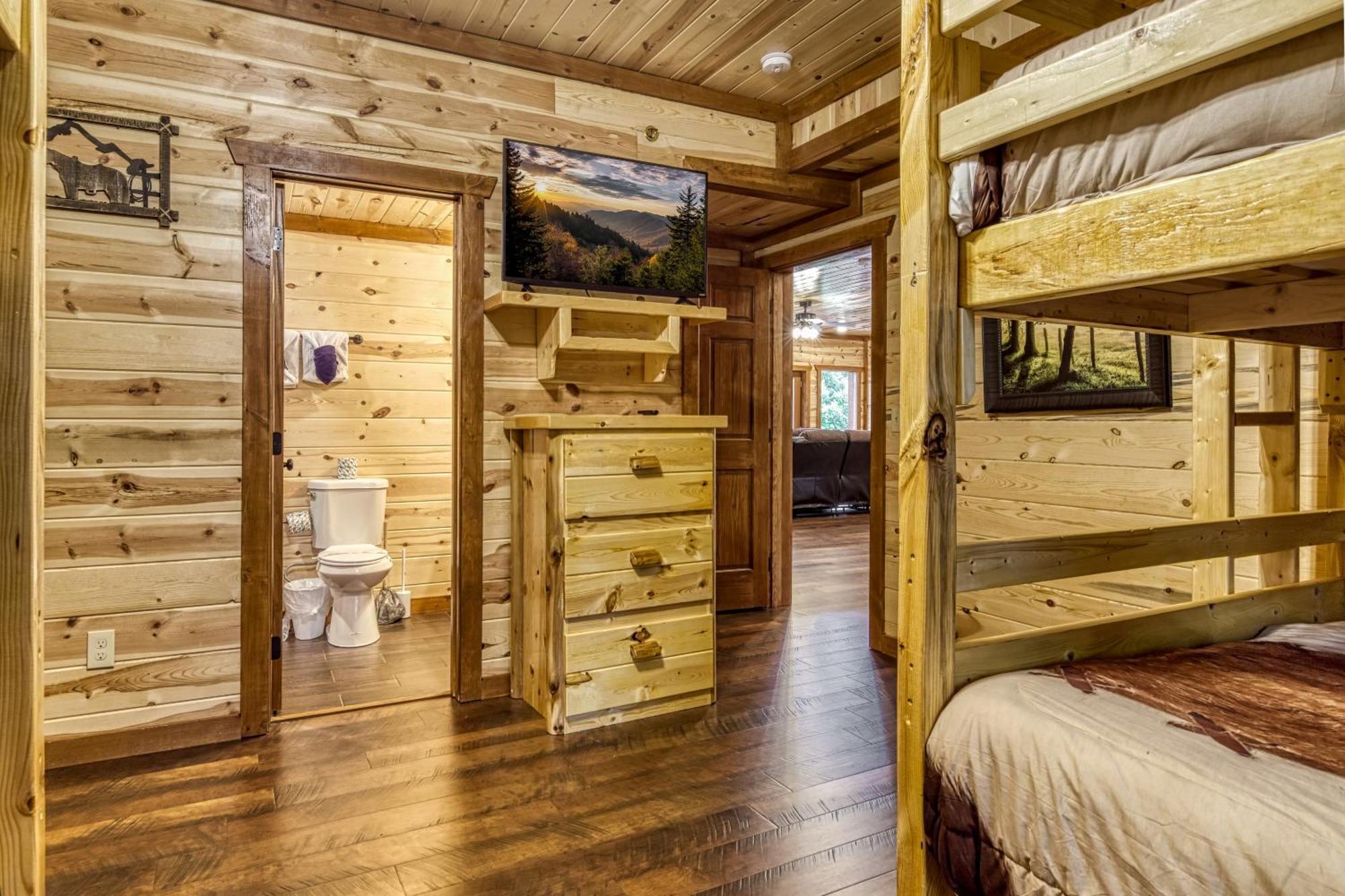 Majestic Splash- 8 Bedroom, Indoor Pool, Hot Tub, 1089 Free Tickets Each Paid Day, Dollywood Sevierville Exteriör bild