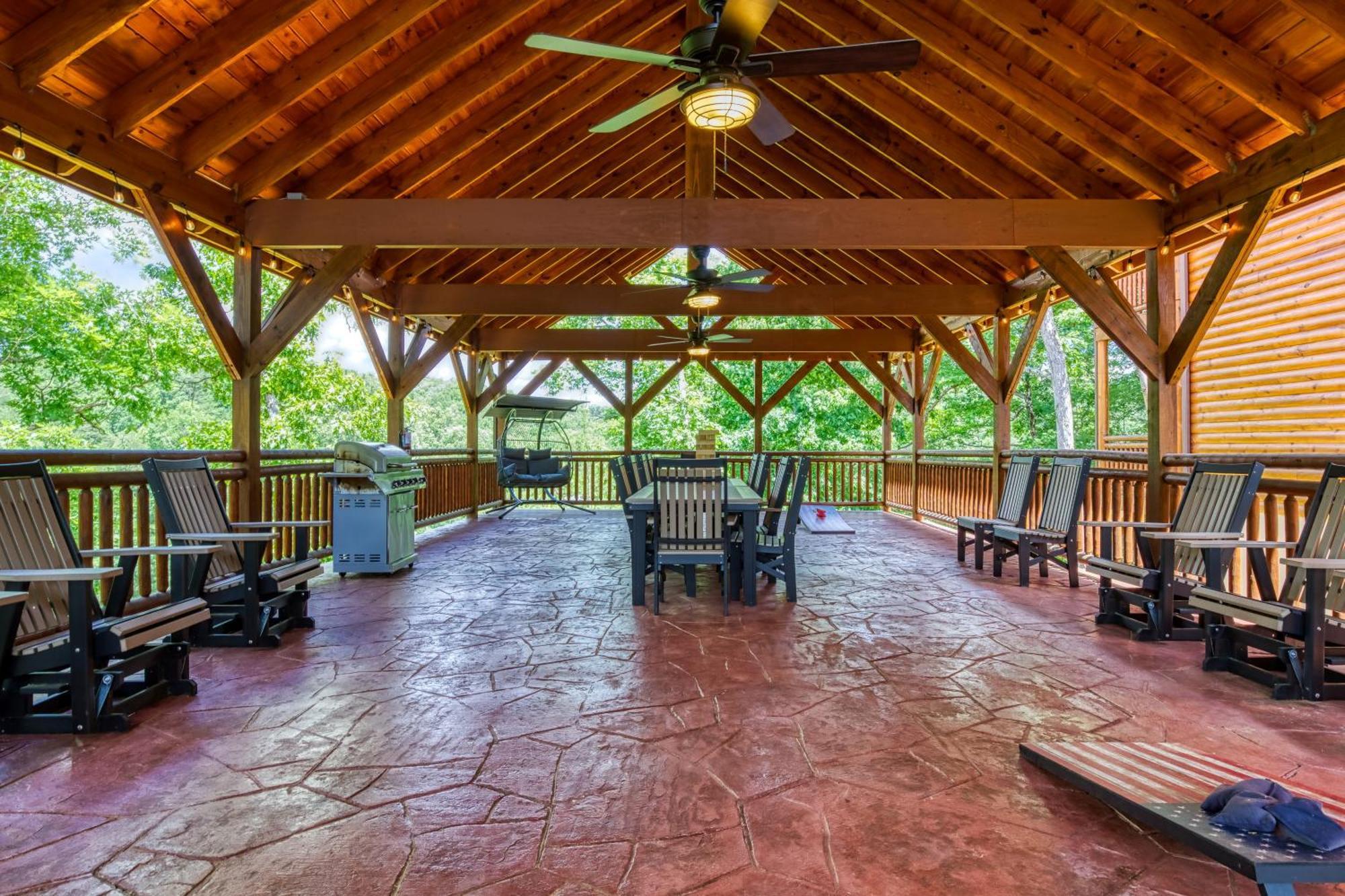 Majestic Splash- 8 Bedroom, Indoor Pool, Hot Tub, 1089 Free Tickets Each Paid Day, Dollywood Sevierville Exteriör bild